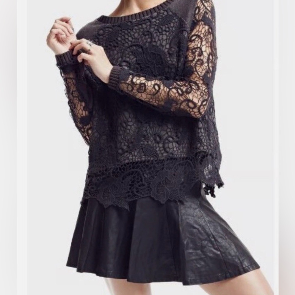 Free People Sweater Womens Size S Dark Grey Lace Sleeve Open Back Artsy Boho